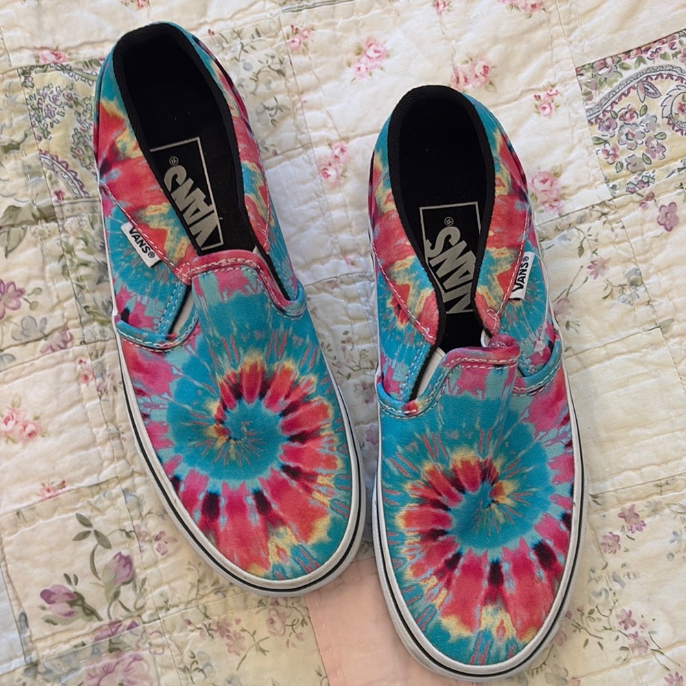 Vans Youth/Teen Tie-Dye Sneakers - Blue, Pink, Yellow Size 5